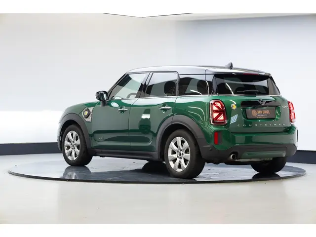 Mini Mini Countryman 1.5 Cooper S E ALL4 | Pano | Stoelverwarming | Carplay