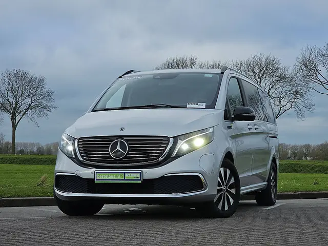 MERCEDES-BENZ EQV 300 7-zits pano navi l2!