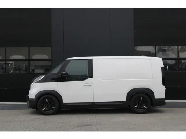 Kia PV5