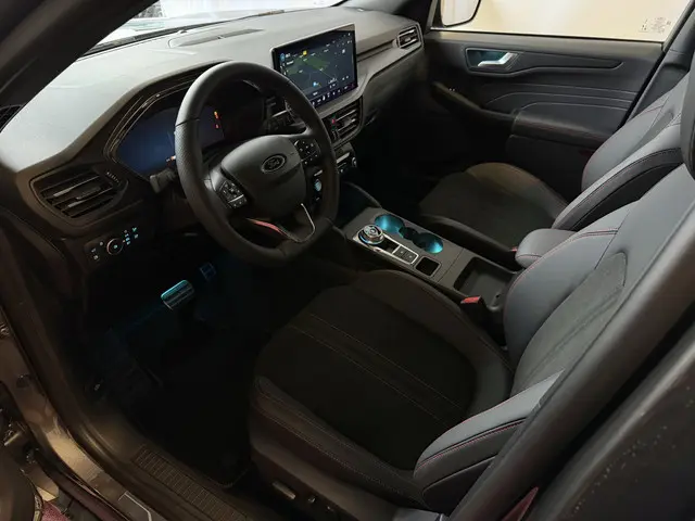 Ford Kuga 2.5 PHEV 243 PK ST-LINE X 2026 PANA B&O TREKHAAK 20''LMV  ELEK.STOEL STOEL/STUUR/RUIT VERW...