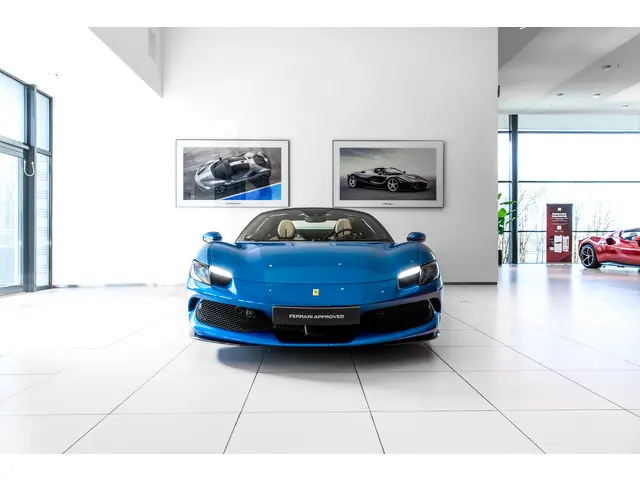Ferrari 296