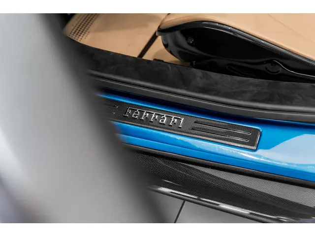 Ferrari 296