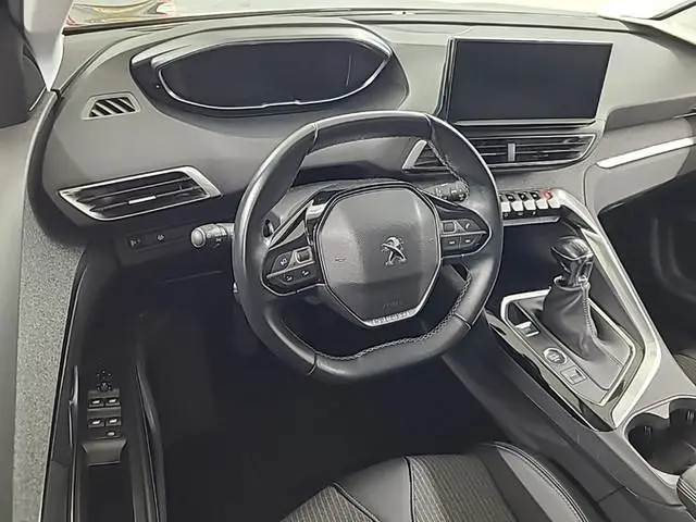 Peugeot 5008 1.2 PureTech Allure Pack Business 1e-Eig. & Dealer-Onderh. BOVAG-Garantie. NL-Auto.