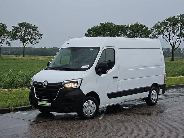 RENAULT MASTER 2.3 l2h2 navi euro6 ac!