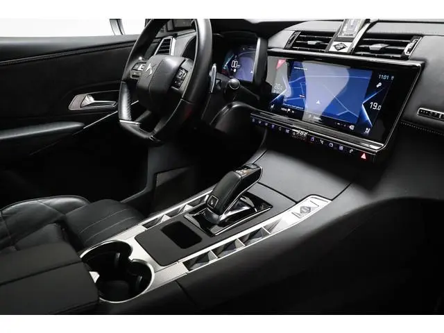 DS 7 Crossback E-Tense 4x4 Performance Line | PANORAMADAK | FOCAL ELECTRA DAB | STOELVENTILATIE | NA...