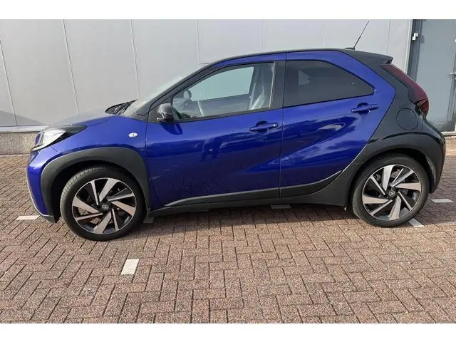 Toyota Aygo X 1.0 VVT-i MT Envy Fietsendragerbeugel, JBL premium audio, achteruitrij camera, draadlo...