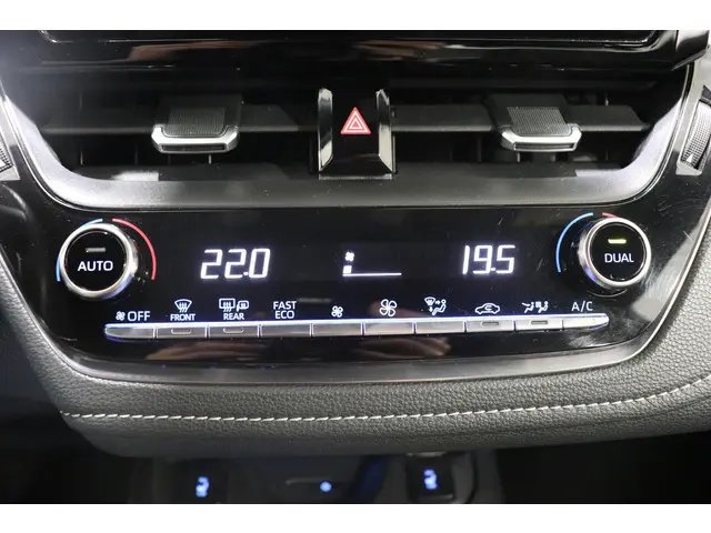 Toyota Corolla Touring Sports