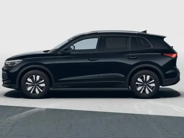 Volkswagen Tiguan Limited Edition 1.5 eHybrid 150 kW / 204 PK SUV 6 Stoelverwarming | Trekhaak | 360...