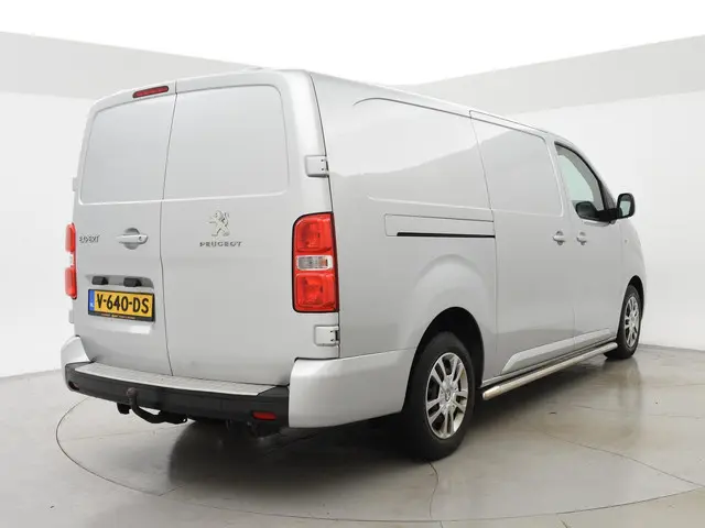 Peugeot Expert 231S 2.0 BlueHDI 120 PK PREMIUM + APPLE CARPLAY | TREKHAAK 2500 KG | NAVIGATIE | CRUISE CONTROL