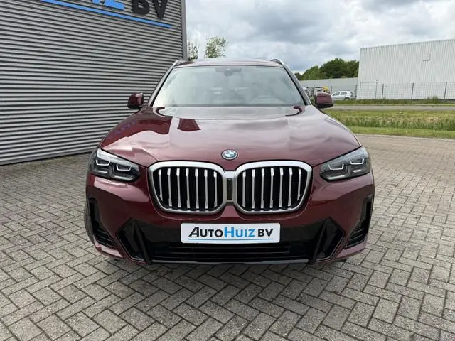 BMW X3 xDrive30e High Executive M Sport Panoramadak Achteruitrijcamera Keyless Entry Carplay Stuurwi...