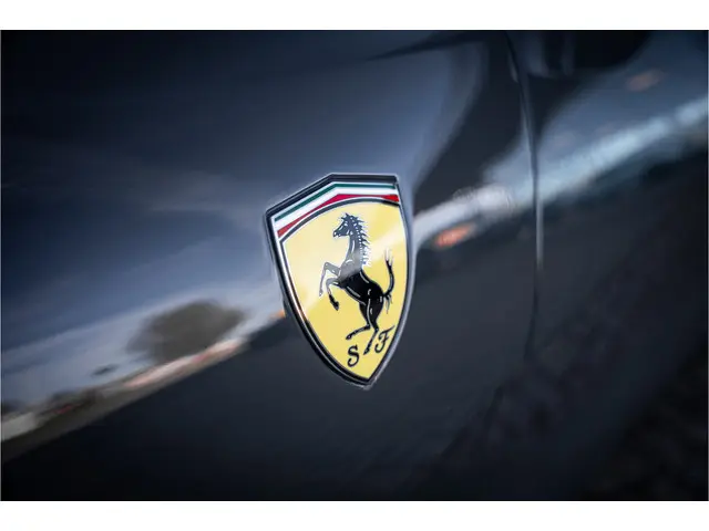 Ferrari 812 GTS