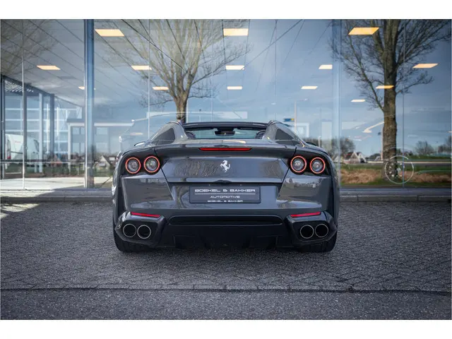 Ferrari 812 GTS