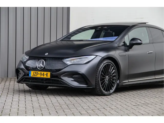 Mercedes-Benz EQE