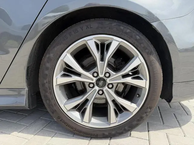 Ford Mondeo Wagon 1.5 ST Line trekhaak l navi