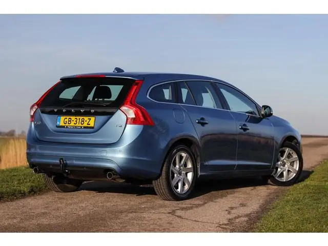 Volvo V60 1.6 T3 Aut6 ✅ Navi ✅ Clima ✅ Trekhaak
