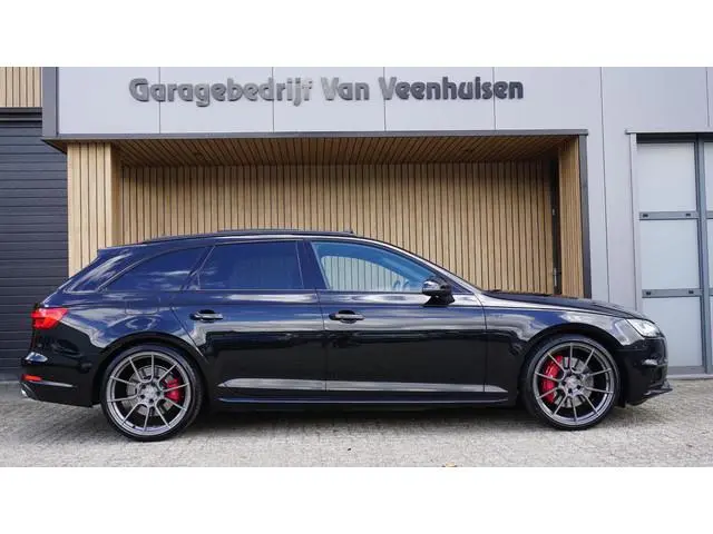 Audi S4 Avant 3.0 TFSI V6T 354pk Quattro *Black Optik* Pano.Dak RS Seats Nappa 20inch LM  Massage-st...