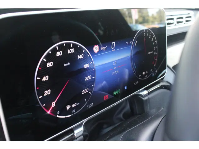 Mercedes-Benz S-klasse 580e 4MATIC AMG LINE 510PK | PANORAMISCH SCHUIF / KANTELDAK | 360° CAMERA | B...