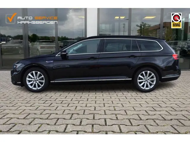 Volkswagen Passat Variant 1.4 TSI PHEV GTE Business | ACC | Camera | Winter Pakket |
