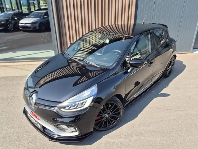 Renault Clio 1.6 Turbo R.S. Trophy | Akrapovic | Keyless | Stoelverw. | Clima | Camera