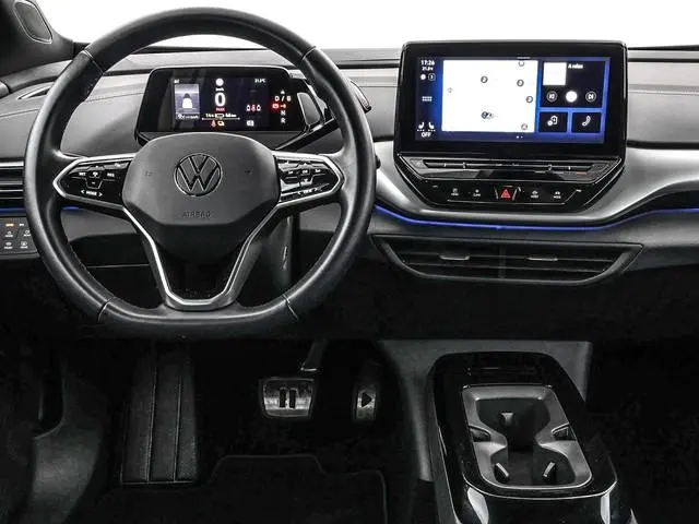 Volkswagen ID.4 Pure 148pk 52 kWh · SOH 92,8% · Camera · Alarm · Apple/Android Car Play · Navigatie...