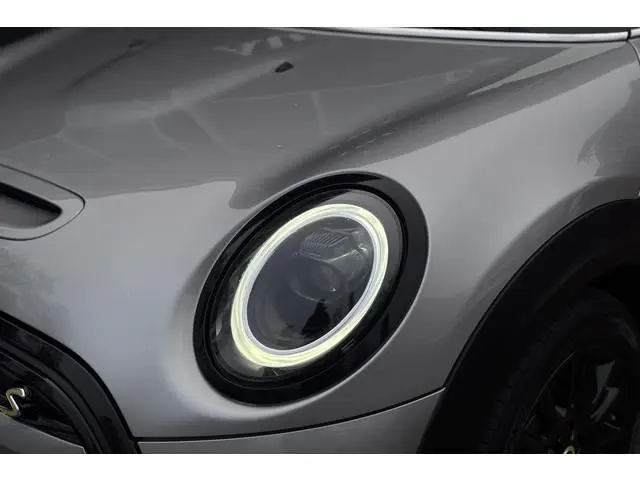 MINI Cooper SE 33 kWh | Camera | Comfort Access | Stoelverwarming | LED