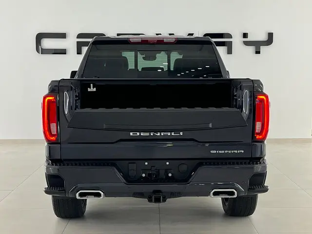 GMC Sierra
