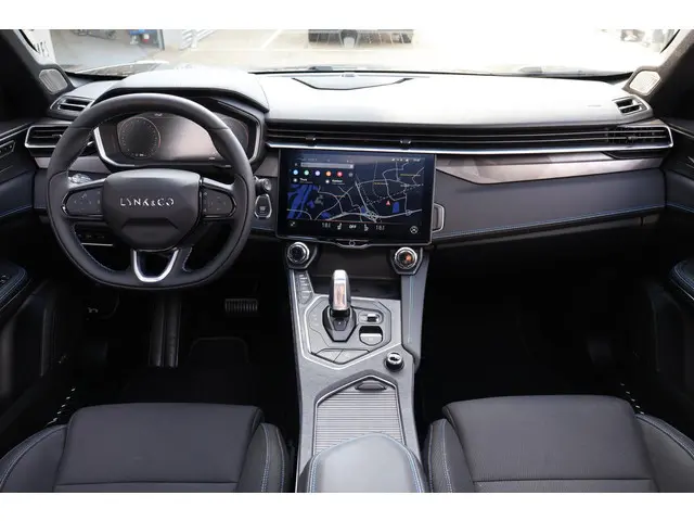 Lynk&Co 01 1.5 1e Eigenaar | NL-Auto | Dealer Onderh | BTW | Modeljaar 24' | Pano | Af Trekhaak | 36...