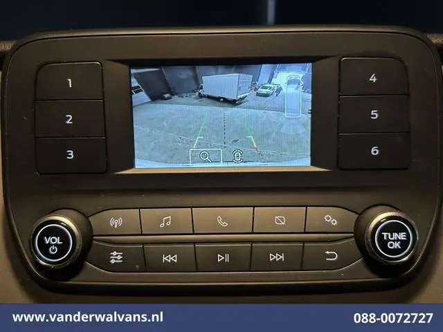 Ford Transit 2.0 TDCI 131pk L4H3 Euro6 Airco | Camera | Cruisecontrol | Verwarmde voorruit Parkeerse...