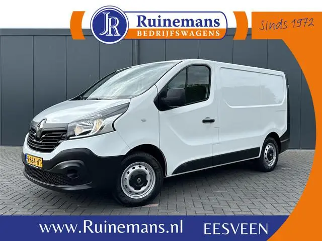 Renault Trafic 1.6 DCi / L1H1 / TREKHAAK / NAVI / CRUISE CONTROL / AIRCO / PARKEERSENSOREN
