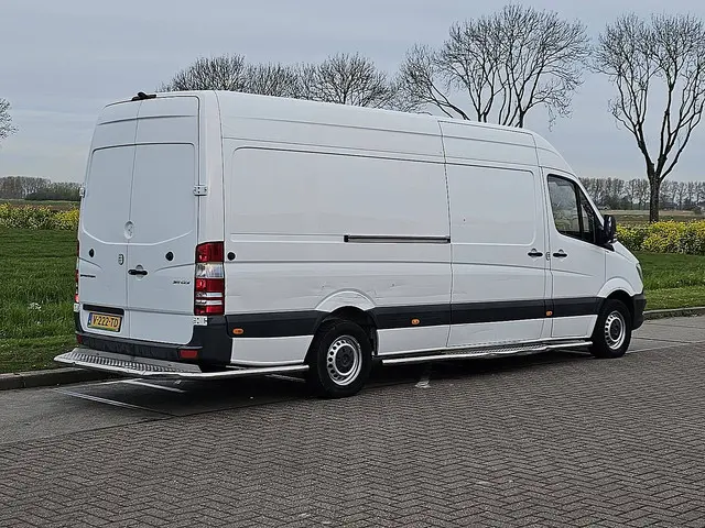 MERCEDES-BENZ SPRINTER 311 cdi aut. l3h2  87 dk