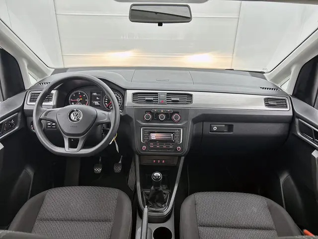 Volkswagen Caddy 2.0 TDI  5Pers. Euro6 Trendline / 2xSchuifdeur / Airco / Pdc. / Radio multimedia / Apk nieuw