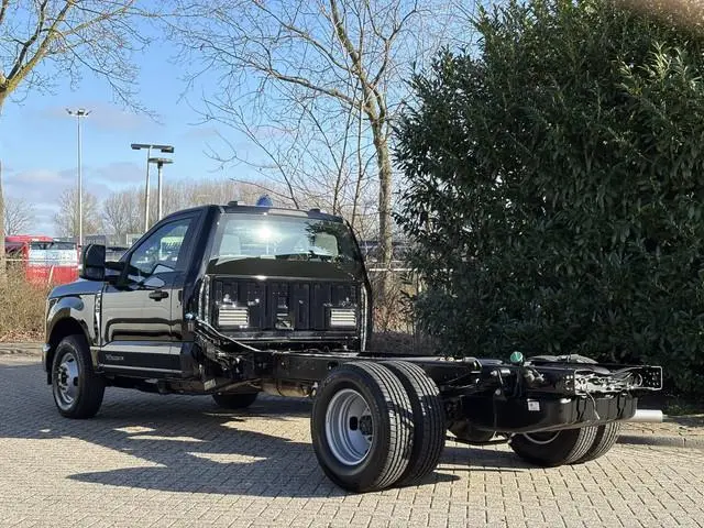 Ford F-350