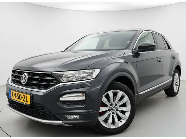 Volkswagen T-Roc 1.5 TSI 150PK DSG STYLE CAMERA/ACC/NAVI/CARPLAY