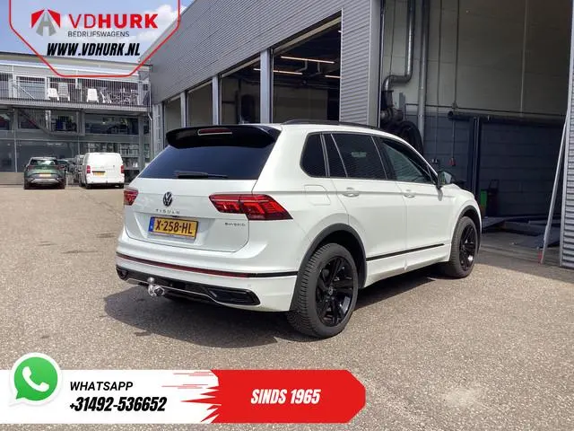 Volkswagen Tiguan 1.4 TSI eHybrid R-Line Pano/ IQ-Light/ Head-Up/ Elek.Trekhaak/ Elek.Klep/ Adapt.Cr...