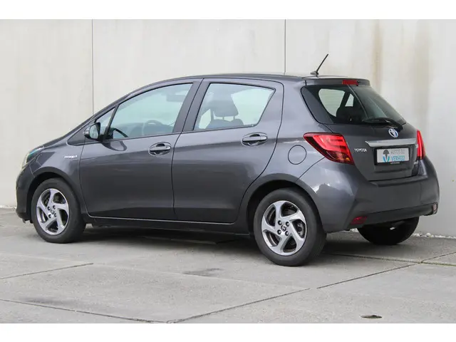 Toyota Yaris 1.5 Hybrid Dynamic / AUTOMAAT / CAMERA / AIRCO