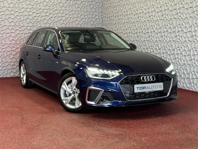 Audi A4 Avant 40 TFSI 2.0 204 PK S-LINE 6.289 KM! LED NAVI VIR.COCKPIT ADAP.CRUIS ELEK.KLEP 08/2024 "Audi rijden begint bij Topautos.nl – 20 Audi topmodellen direct op voorraad!"