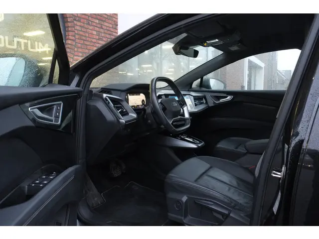 Audi Q4 Sportback e-tron