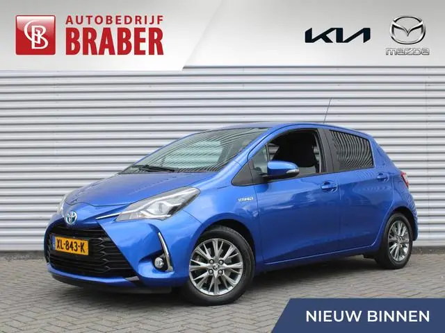 Toyota Yaris 1.5 Hybrid Dynamic | Trekhaak | Navi | Camera | Cruise | Automaat | 15" LM | Keyless |...
