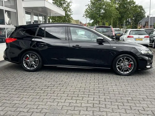 Ford Focus Wagon 2.0 EcoBlue Automaat ST Line X Business Winterpack Elek. achterklep Apple Carplay/A...