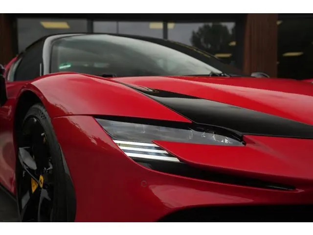 Ferrari SF90 Stradale