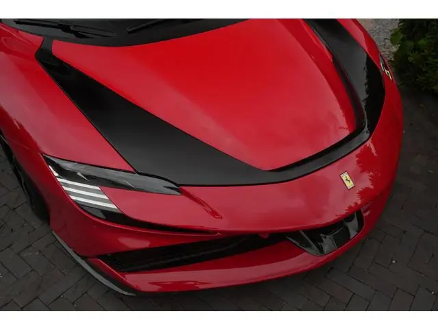 Ferrari SF90 Stradale