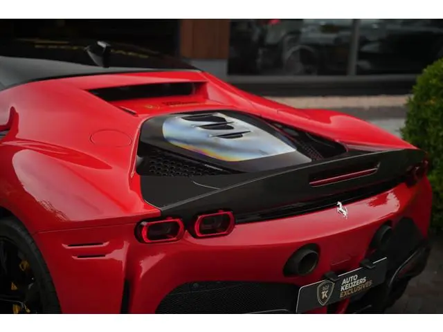 Ferrari SF90 Stradale