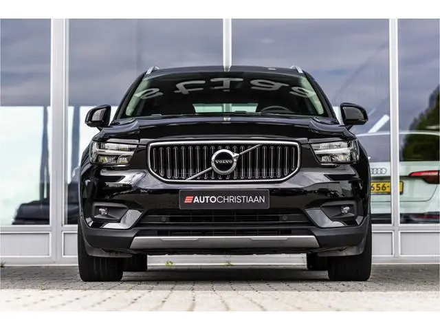 Volvo XC40 1.5 T5 Recharge Business Pro | Carplay | LED