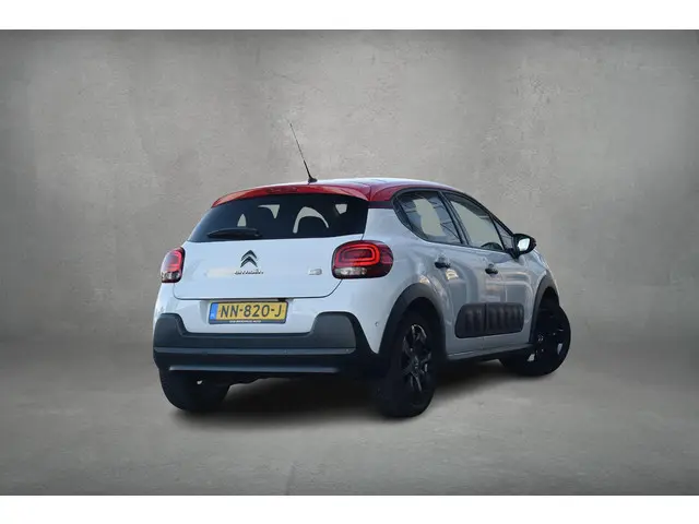 Citroen C3 1.2 PureTech S&S Shine | Apple CarPlay | Pano | Camera | Stoelverwarming