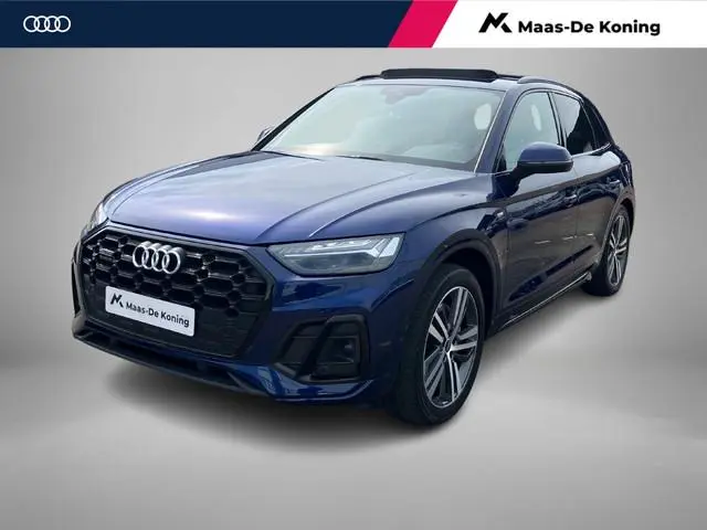 Audi Q5 50 TFSIe 220kW/299PK S Line · Panoramadak · Camera ·  Luchtvering · Apple/Android Car Play ·...