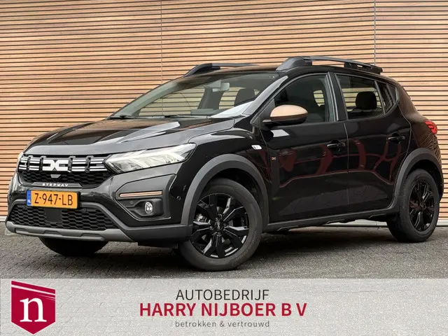 Dacia Sandero Stepway 1.1 TCe 110 Extreme LED / Camera / Lm Velgen / Cruise / Clima