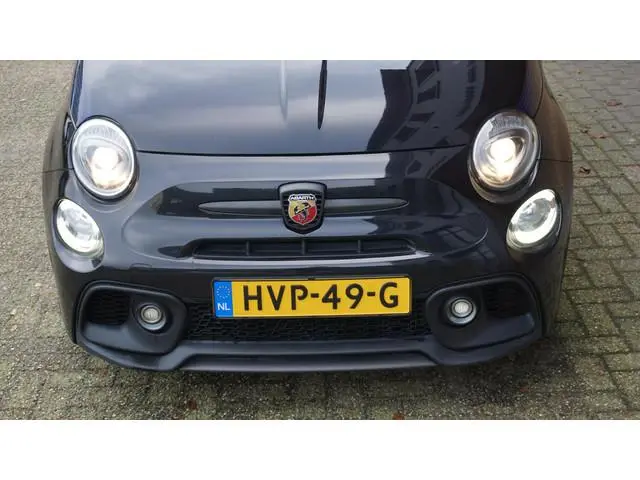 Abarth 595