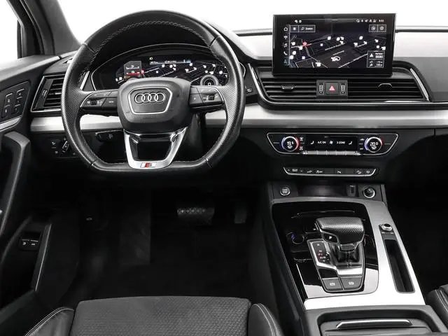 Audi Q5 Sportback 50 TFSIe 299pk S-Tronic S edition Competition · Panoramadak · Camera · Keyless · E...
