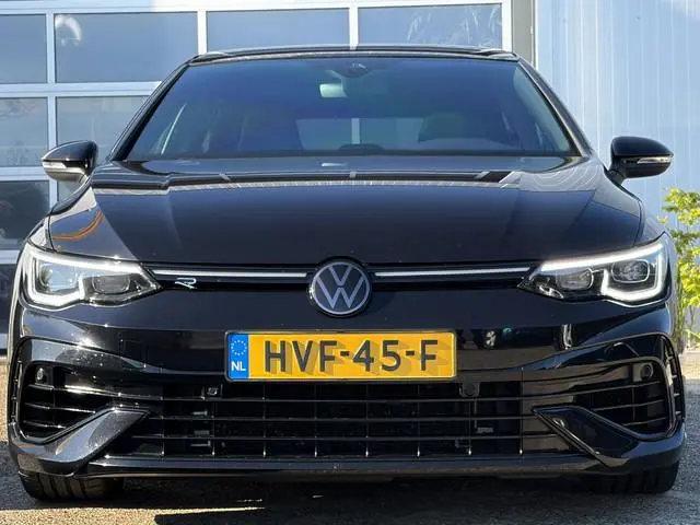 Volkswagen Golf 2.0 TSI R 4Motion 320pk | Akrapovič | R-Performance Pakket | Harman/Kardon Sound | E...