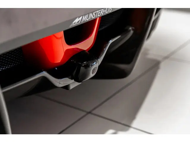 Ferrari SF90 Spider